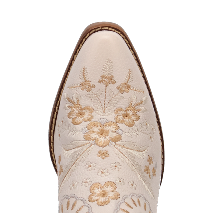 PRODUCT SHOT #PRIMROSE LEATHER BOOTIE AT TOE ANGLE