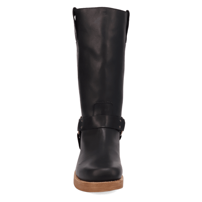 PRODUCT SHOT RIP LEATHER BOOT AT FRONT ANGLE