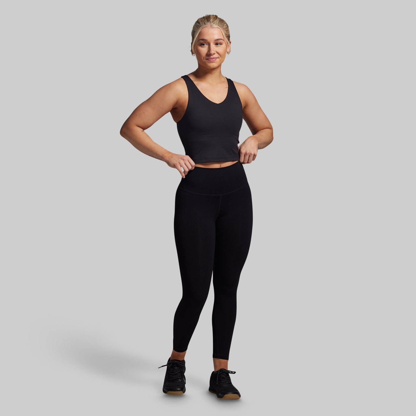 Essence Sports Bra (Black)