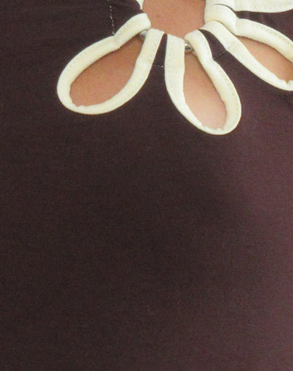 Bunga Flower Cut Out Top in Bitter Chocolate with Lemon Binding