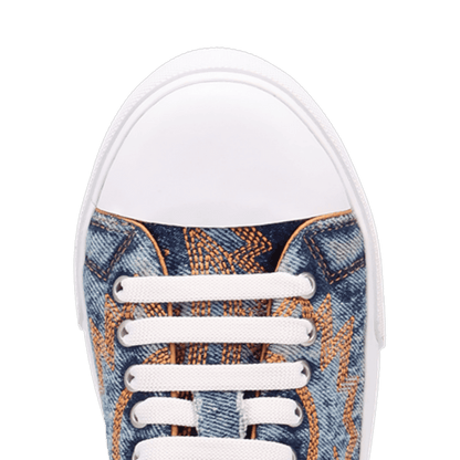 PRODUCT SHOT CAMPUS SNEAKER AT TOE ANGLE