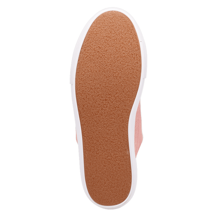 PRODUCT SHOT CAMPUS SNEAKER AT OUTSOLE ANGLE