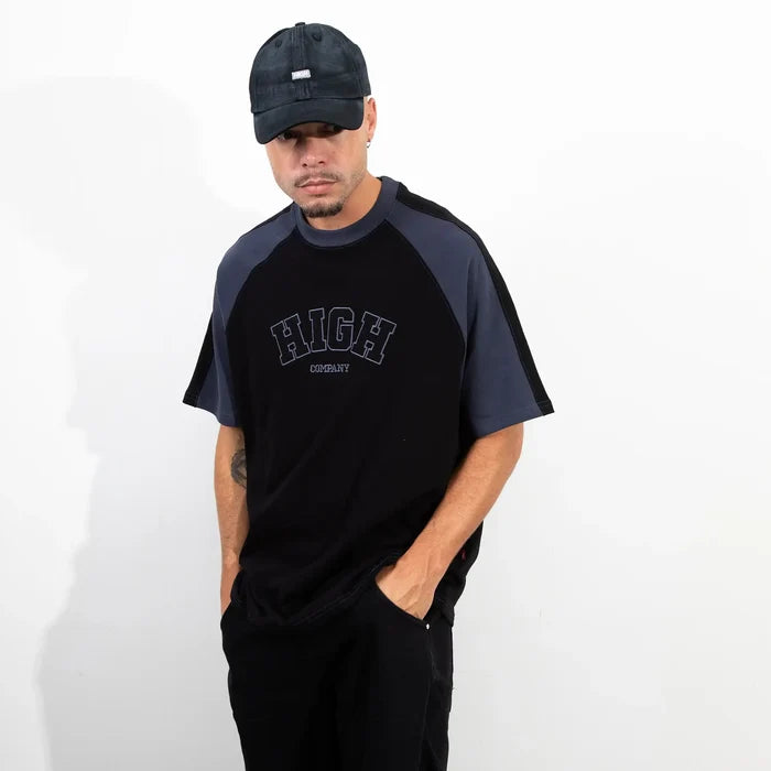 College Tee Black - Four Street