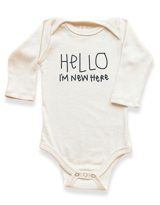 organic cotton Baby onesie with 'Hello I'm New Here' text  for newborn baby shower hospital outfit