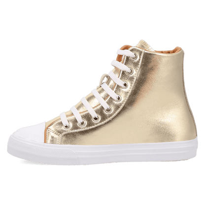 PRODUCT SHOT KNARLY SNEAKER AT 135 DEGREE OUTSIDE ANGLE