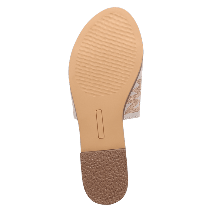 PRODUCT SHOT LASSO SANDAL AT OUTSOLE ANGLE