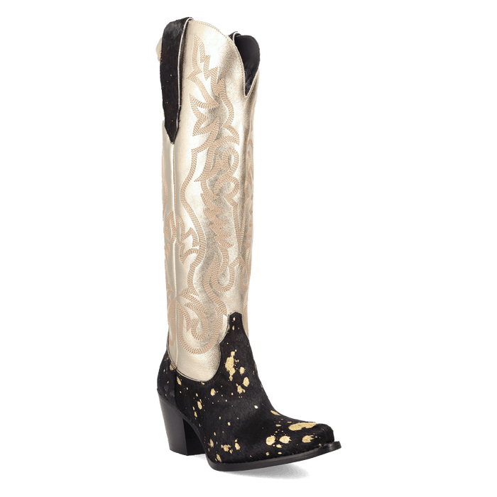 PRODUCT SHOT TAKE NO BULL LEATHER BOOT AT 45 DEGREE ANGLE